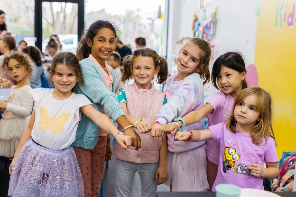 Sparkling Swiftie-inspired party creations