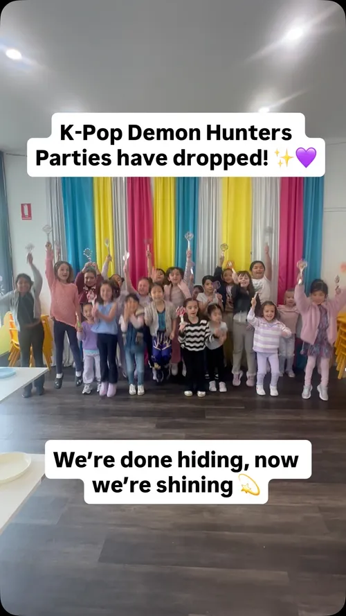 K-Pop Demon Hunters Parties have DROPPED 💫
Starhex Wands ✨ Hendrix Glitter Shine 💜 Golden Slime 💫 Moon Beam Braceletes 🌜and so much more!
Bring the sparkle. Bring the power. Only at Fizz Kidz 💖
#FizzKidz #KPopDemonHunters #CreativeFun #KidsPartiesMelbourne