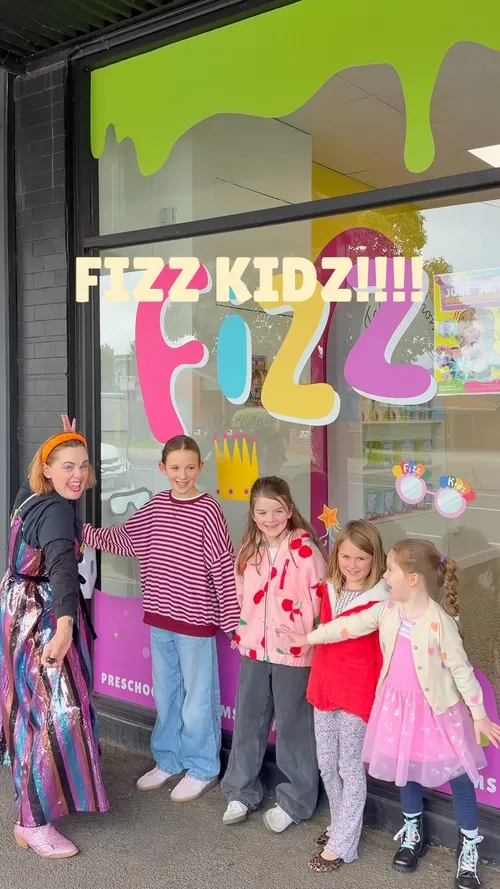 Courtney had the very important job of interviewing some of our little Fizzers before they headed inside and they definitely kept her on her toes!! 

From what they were most excited to make, to their favourite songs and all things slime, their answers had us smiling the whole time.

We had so much fun chatting with everyone, and if this is how the day started, you can imagine how much fun was waiting inside.