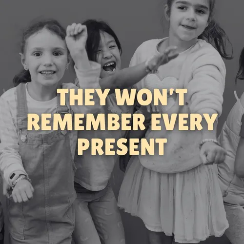 The presents will eventually be forgotten but becoming a scientist, dancing with their besties and getting completely covered in slime? That’s the kind of birthday memory that sticks 🧪🪩💚

At Fizz Kidz, we’re here for the big laughs, messy hands and that very important feeling of being the birthday kid for the day!!